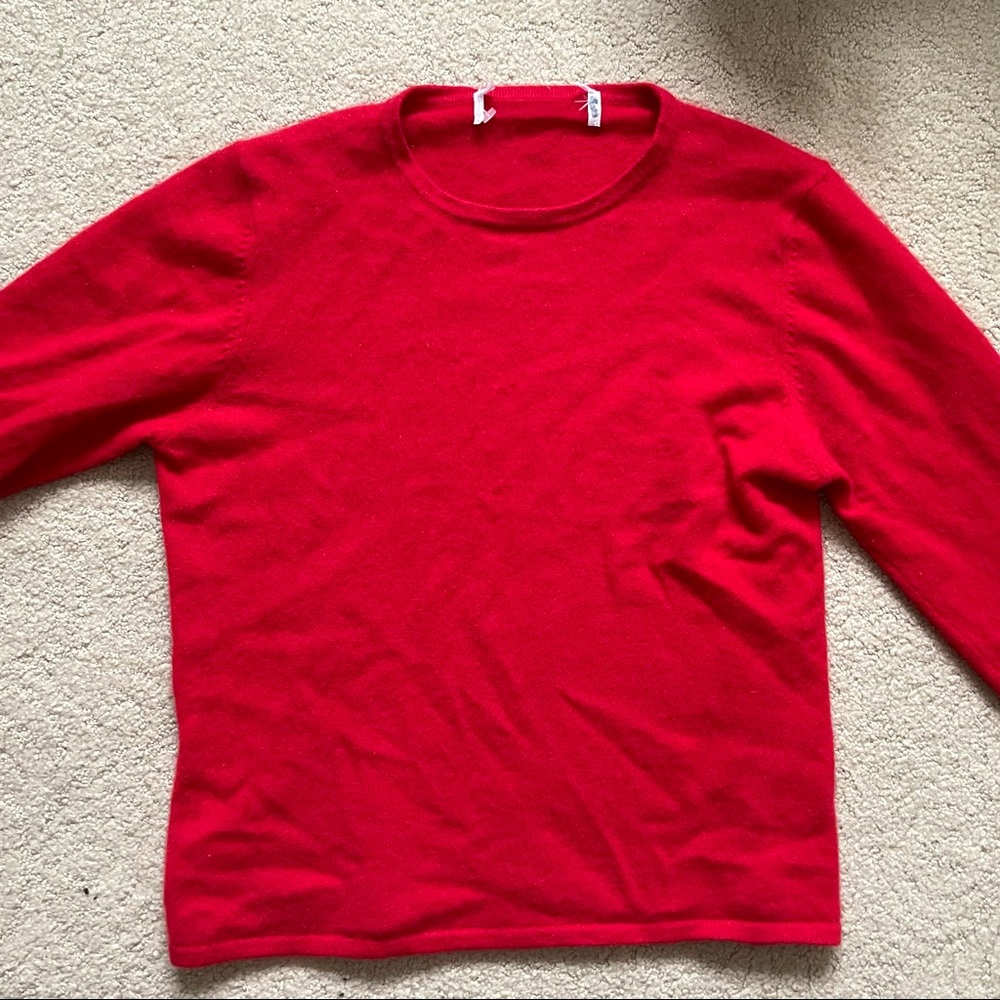 100% Cashmere Crew neck soft sweater missing tag